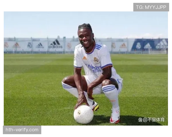 卡马文加抢断神勇助球队回暖，未来表现备受期待