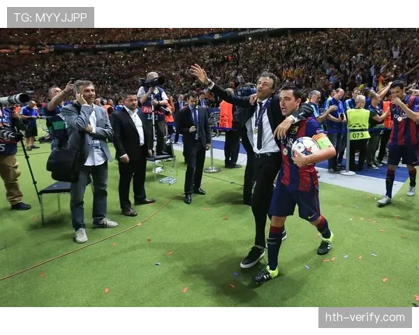 图赫尔与恩里克强强联手，共探足球战术新境界